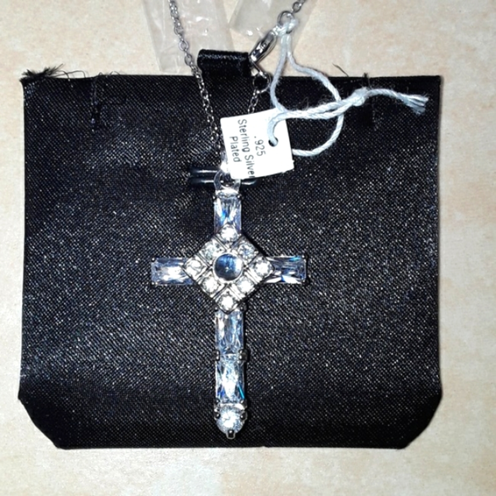 Brand new sparkling crystal cross necklace